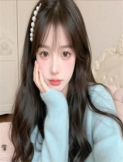 《童颜新娘》不同导演版本比较：艺术风格差异经济分析